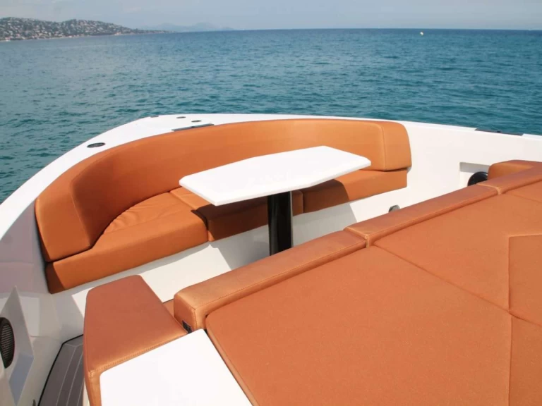 Yacht hire Benitses cheap Placebo