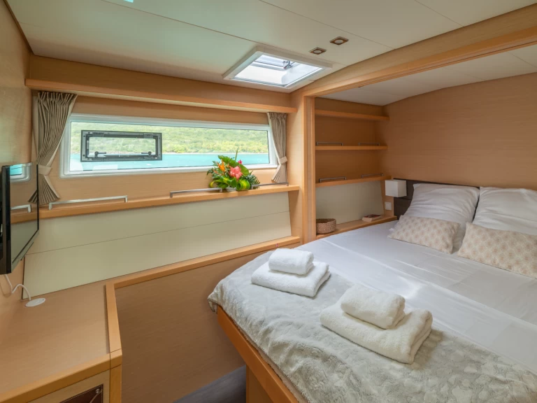 Hire Catamaran with or without skipper Lagoon Olbia