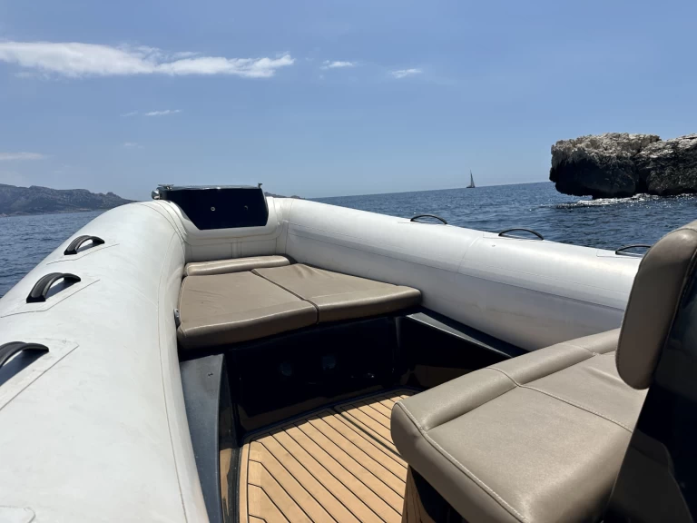 Hire RIB Brig with a boat licence