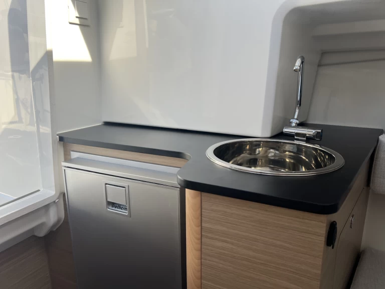 Hire a Jeanneau Cap Camarat 755 WA Les Issambres