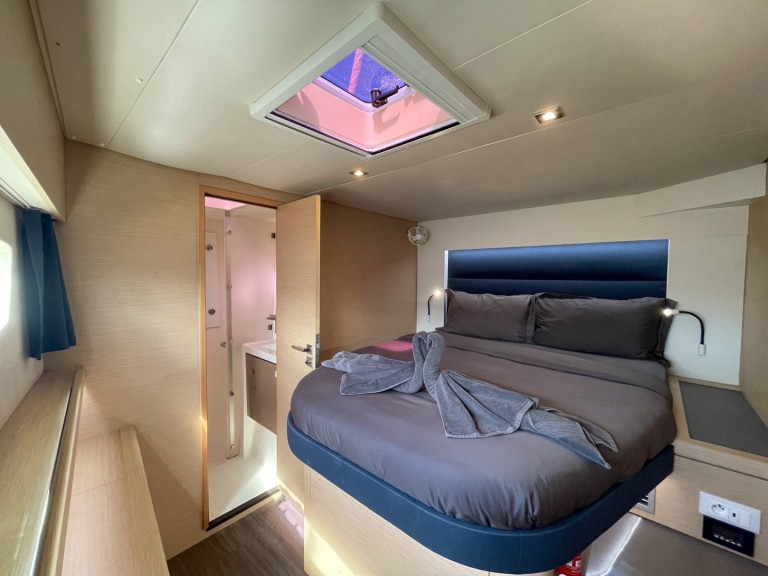 Catamaran to hire Phuket (City) at the best price