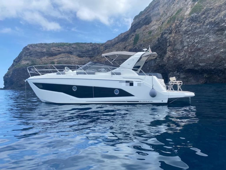 Cranchi Z 35 charter bareboat or skippered in  Nettuno