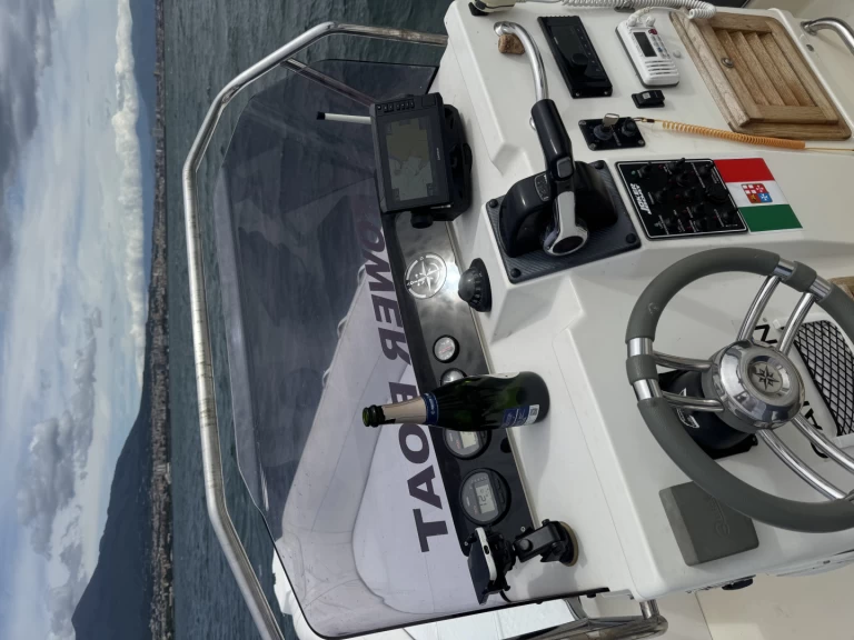 Hire RIB Joker Boat with a boat licence