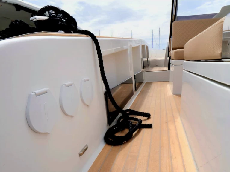 Lucky Wood Vicenzo 39 WA charter bareboat or skippered in  Zadar