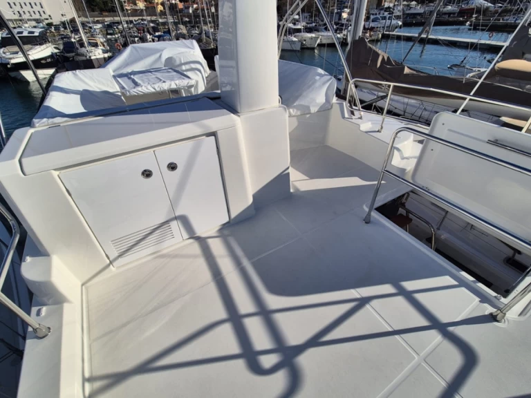 Yacht hire Pirovac cheap Swift Trawler 41