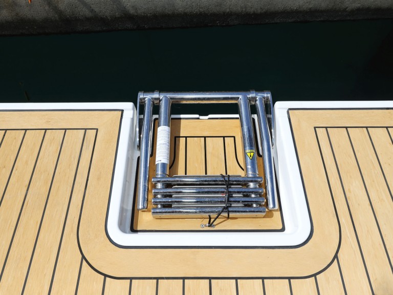 Sailboat to hire Biograd na Moru at the best price