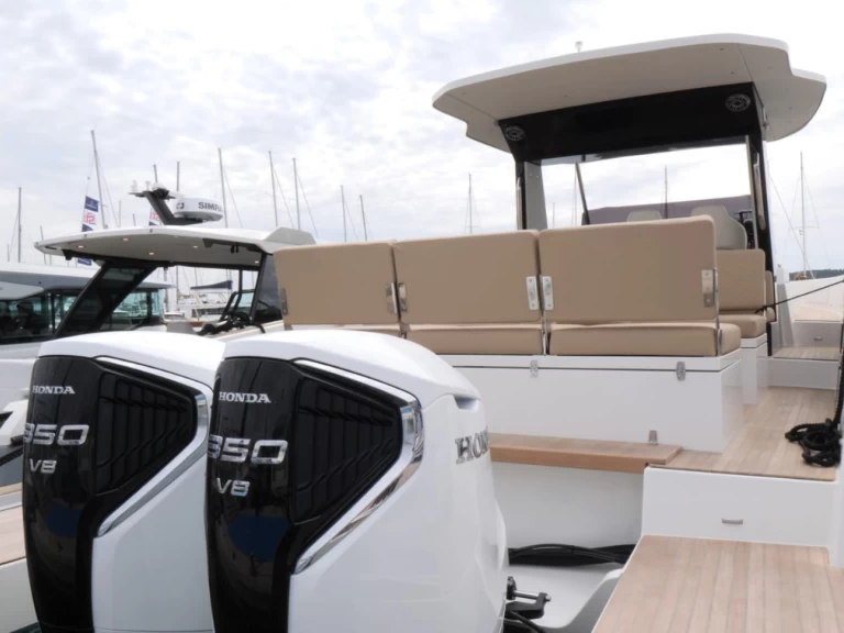 Yacht hire Zadar cheap Vicenzo 39 WA