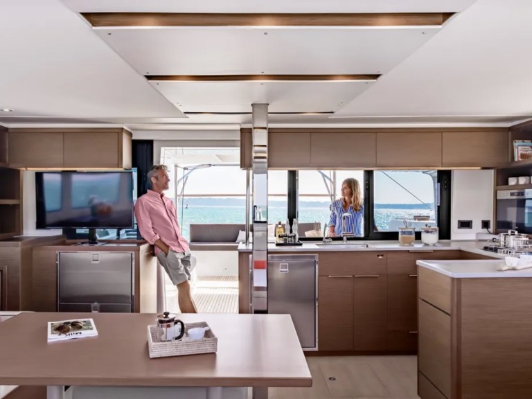 Yacht charter Ajaccio - Lagoon Lagoon 46 on SamBoat