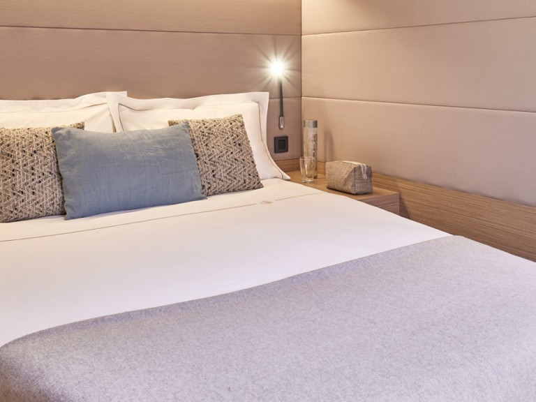 Catamaran to hire Santa Eulària des Riu at the best price