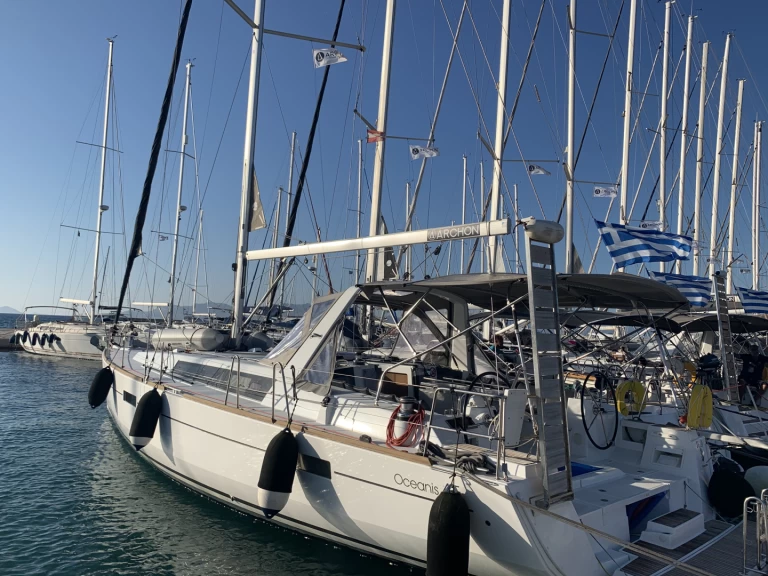 Charter a Bénéteau Oceanis 45 in Kos on Samboat