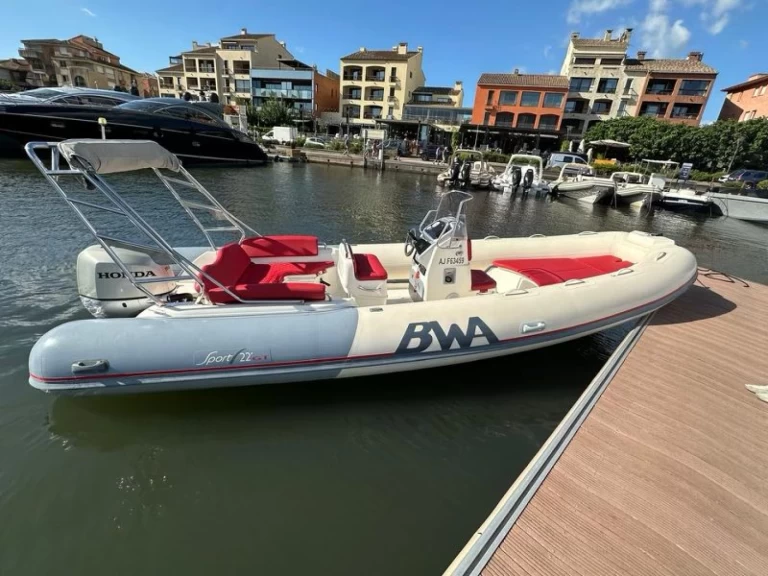 RIB hire in Porto-Vecchio - Bwa BWA 22