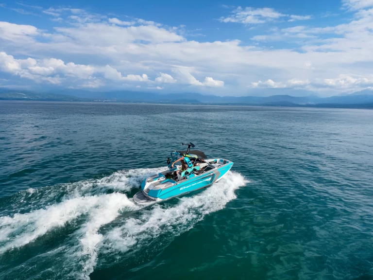 Motorboat to hire Yvoire at the best price