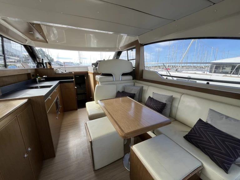 Bavaria Virtess 420 Fly charter bareboat or skippered in  Šibenik