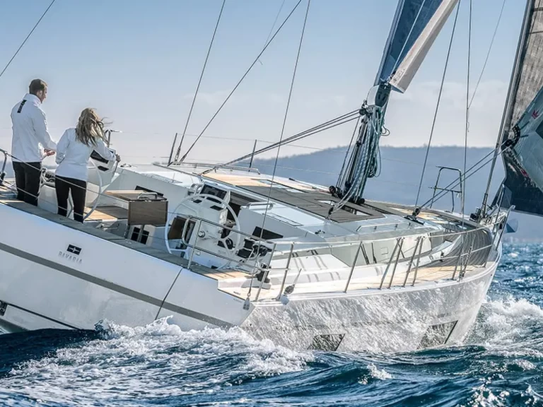 Yacht hire Izola cheap Bavaria C45