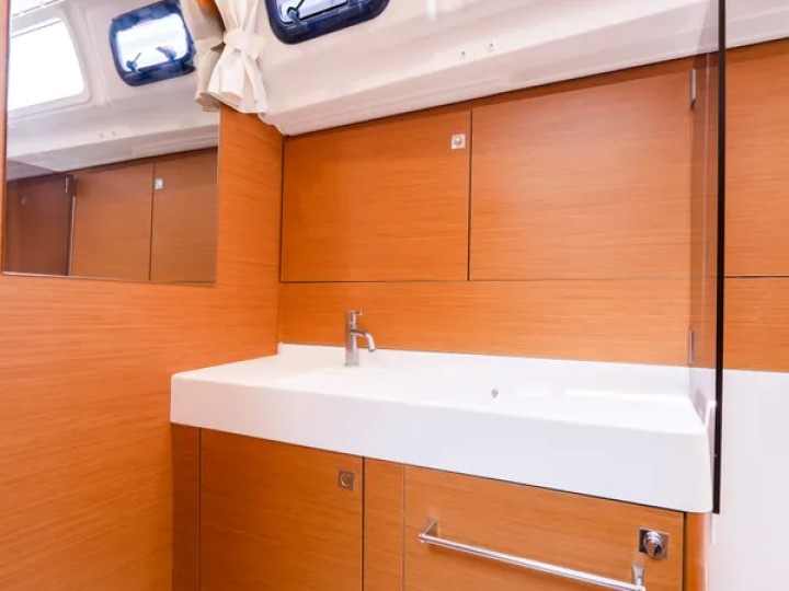 Sailboat hire in Lefkáda - Jeanneau Sun Odyssey 440