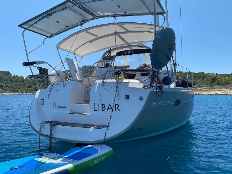 Hire Sailboat with or without skipper Elan Vodice