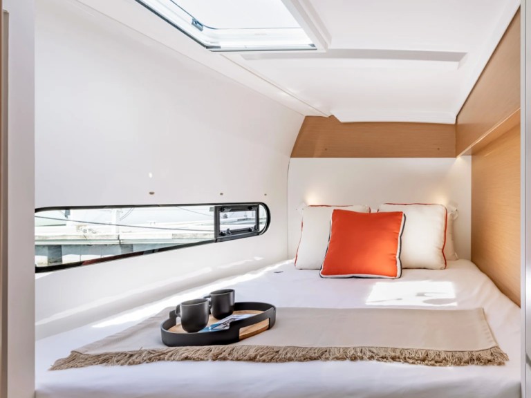 Yacht charter Alimos - Excess Excess 11 on SamBoat