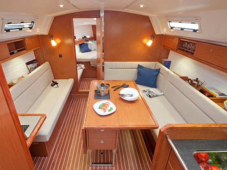 Sailboat to hire Palma de Mallorca at the best price