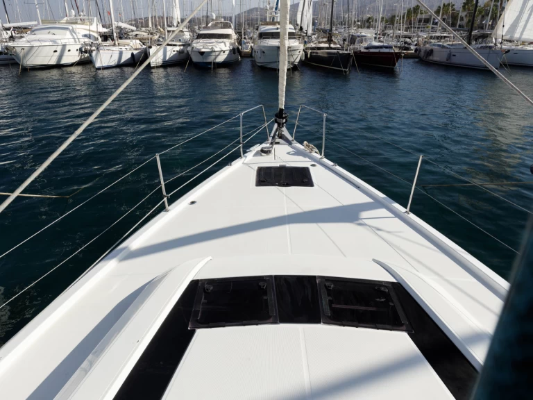 Bénéteau Oceanis 51.1 charter bareboat or skippered in  Kos