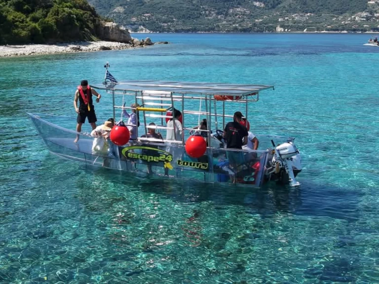 Yacht hire Keri cheap Clear boat