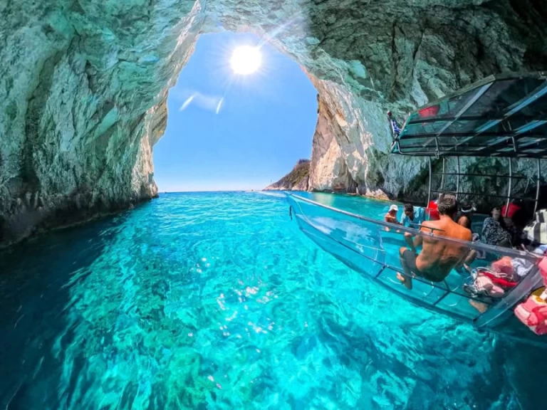 Motorboat hire in Keri - Custom Made Clear boat