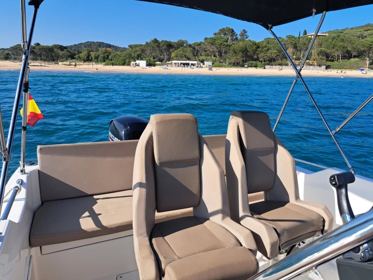 Motorboat hire in Marina de Palamós - Quicksilver Activ 605 Open Pack Sport