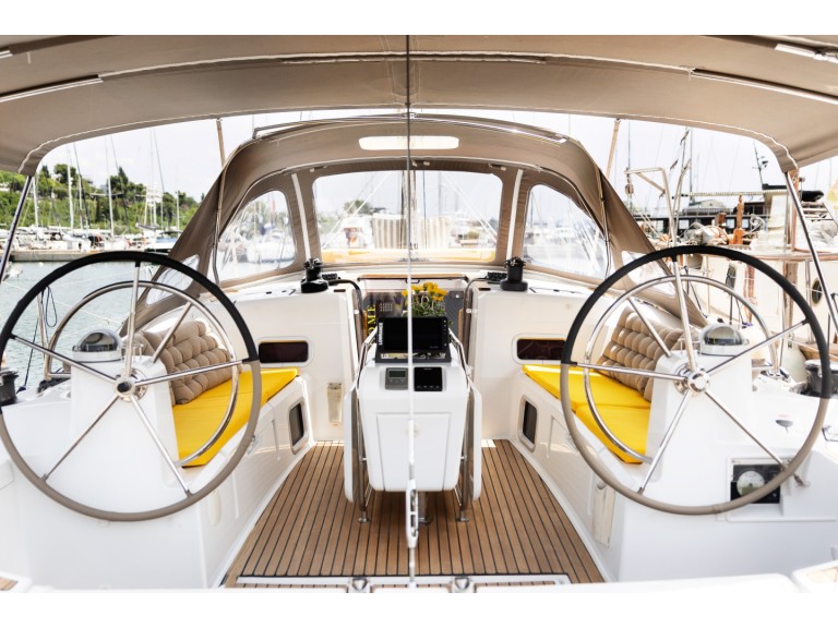 Hire a Jeanneau Sun Odyssey 469 Préveza