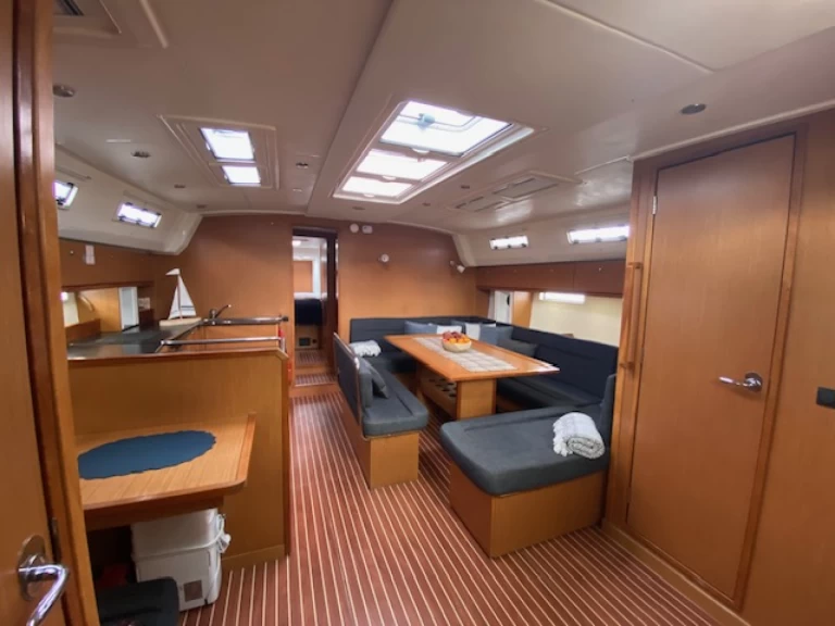 Sailboat hire in Eidkjosen - Bavaria Bavaria 50 Cruiser