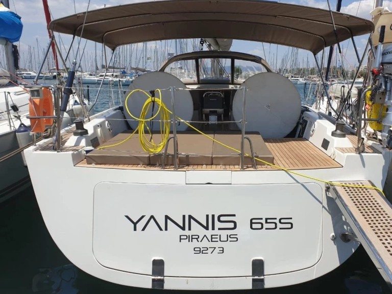 Yacht hire Alimos cheap Hanse 540 E