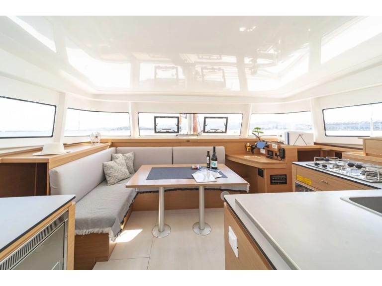 Yacht charter Volos - Excess Excess 11 on SamBoat