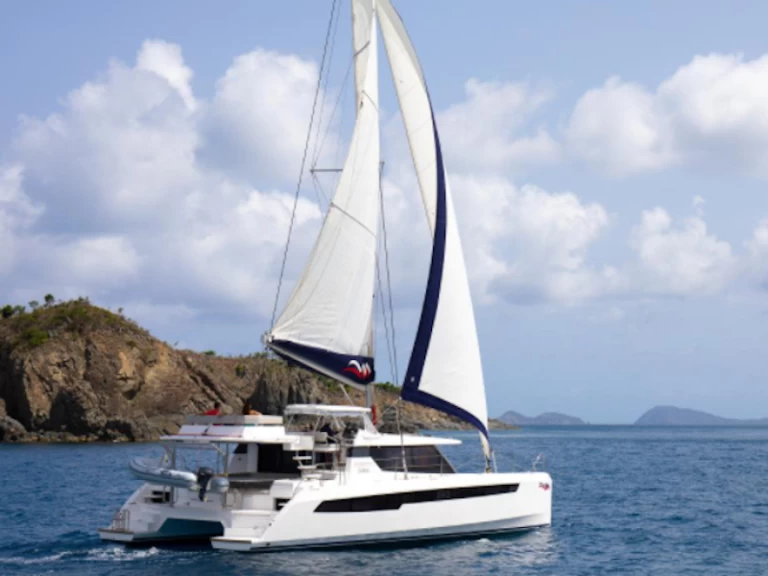 Hire Catamaran Leopard with a boat licence