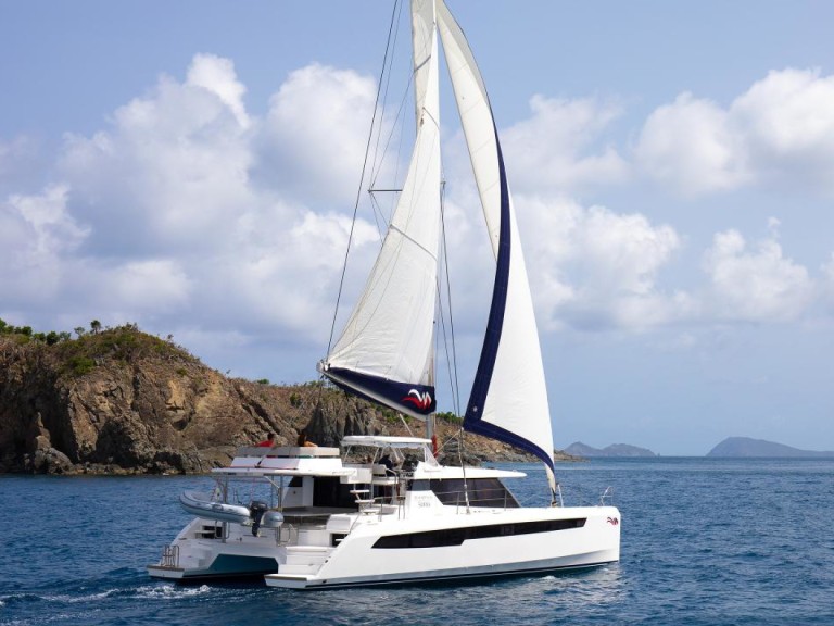 Hire Catamaran Leopard with a boat licence