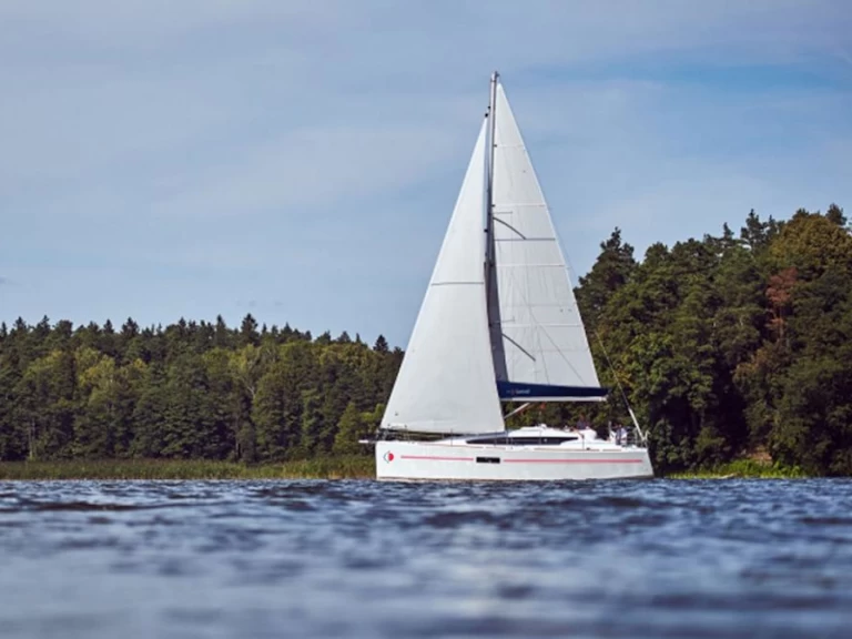Hire Sailboat with or without skipper Jeanneau Procida