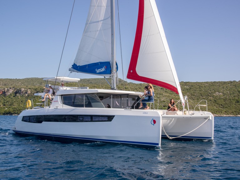 Hire Catamaran with or without skipper Leopard Ao Po