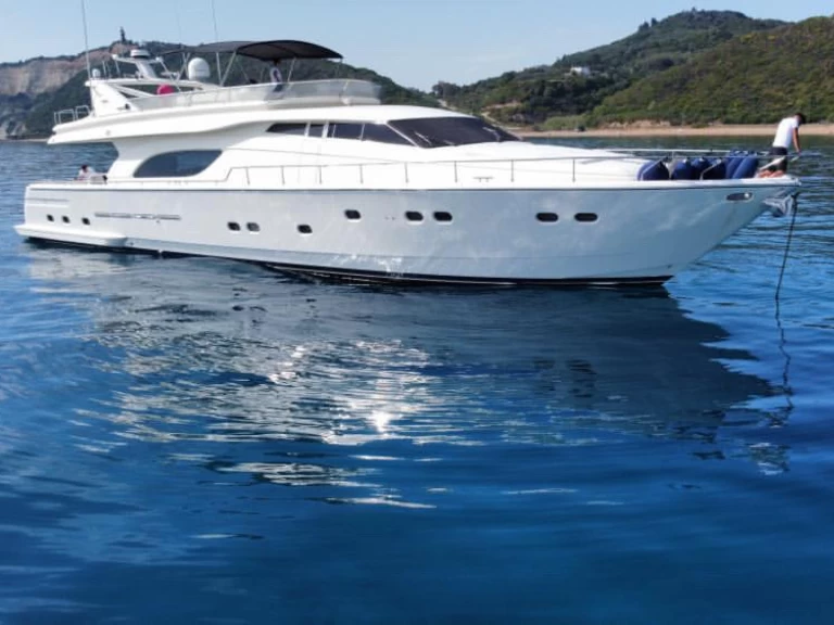 Yacht charter Gouvia - Ferretti Ferretti 80 on SamBoat