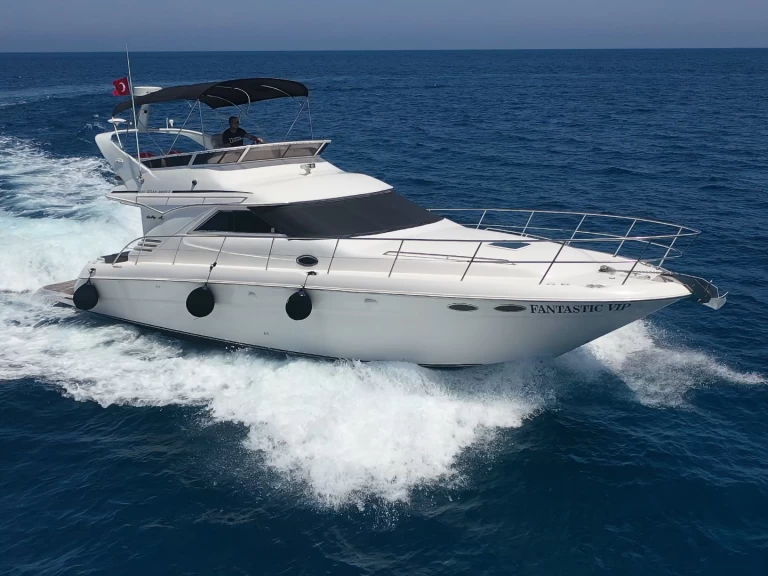Motorboat hire in Kemer - Sea Ray Sea Ray 400