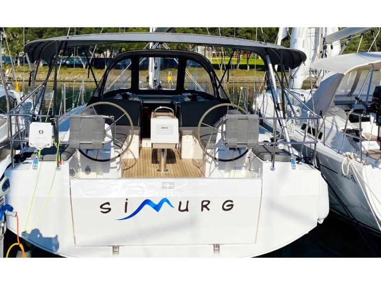 Hire a Bavaria Bavaria C38 Göcek