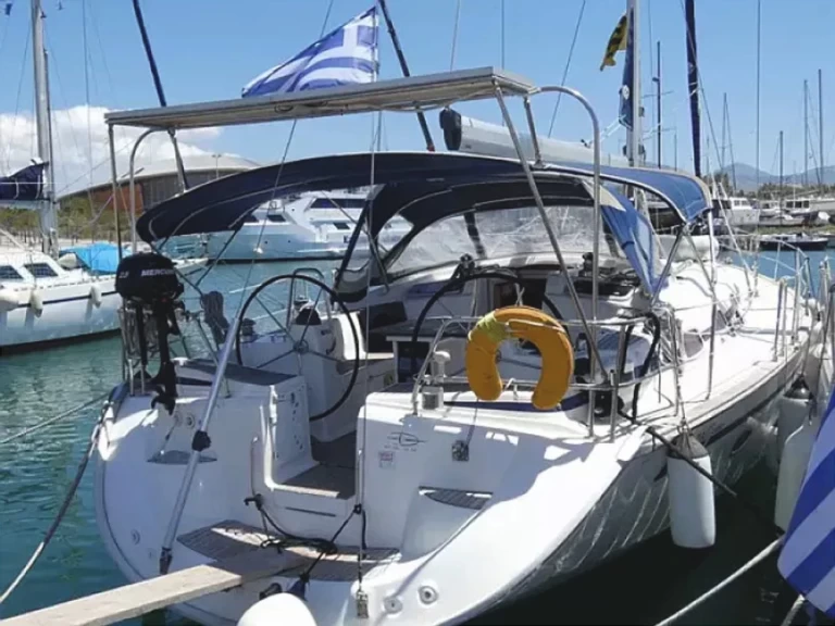 Sailboat to hire Lefkáda at the best price