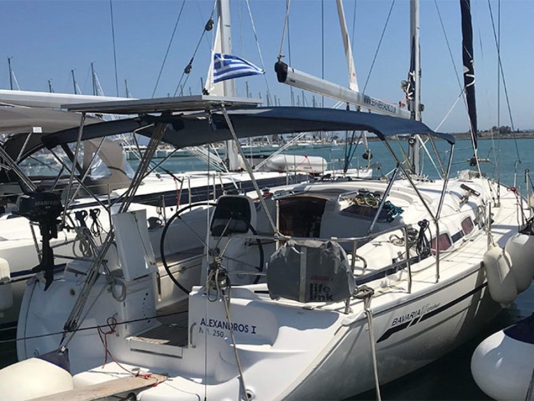 Yacht charter Lefkáda - Bavaria Bavaria 37 on SamBoat