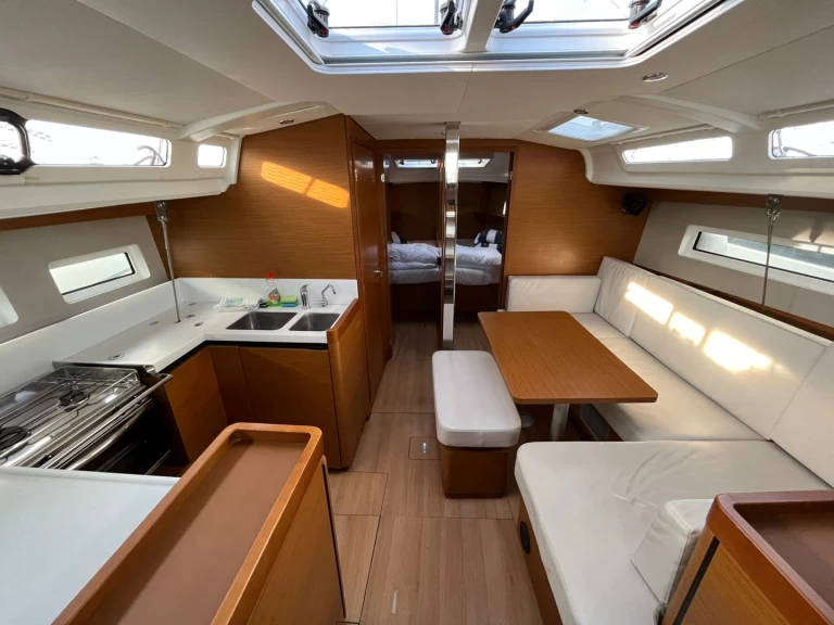 Hire a Jeanneau Sun Odyssey 440 Sukošan