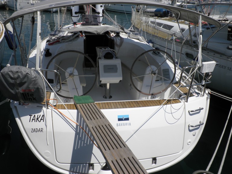 Charter a Bavaria Cruiser 34 in Sukošan on Samboat