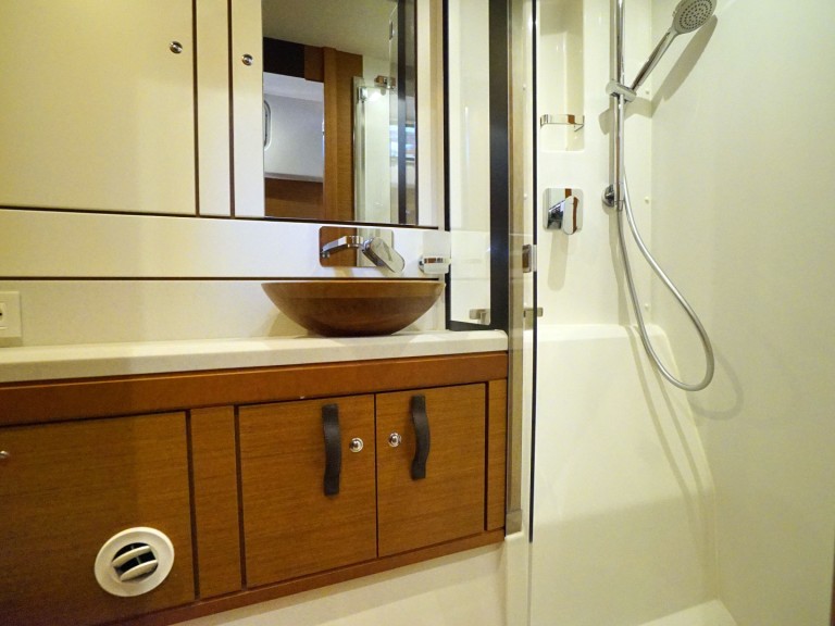 Yacht hire Marmaris cheap Jeanneau 64