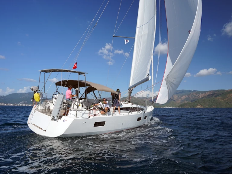Hire a Jeanneau Jeanneau 54 Marmaris