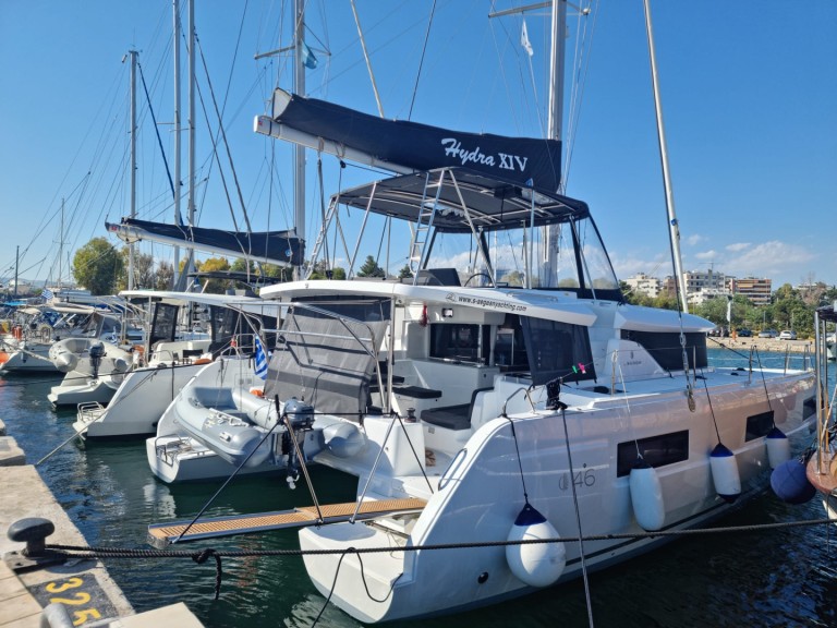 Hire Catamaran with or without skipper Lagoon Lefkáda