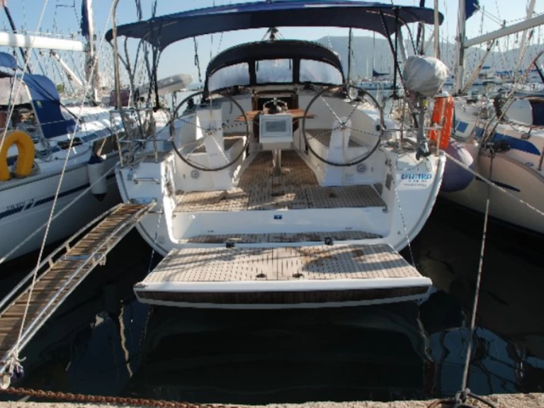 Sailboat hire in Pálairos - Bavaria Cruiser 41