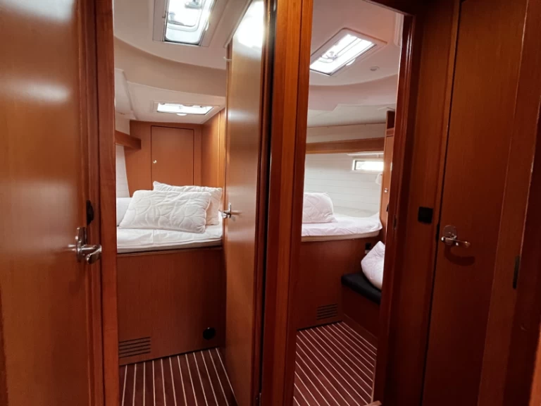 Yacht charter Sukošan - Bavaria Cruiser 45 on SamBoat