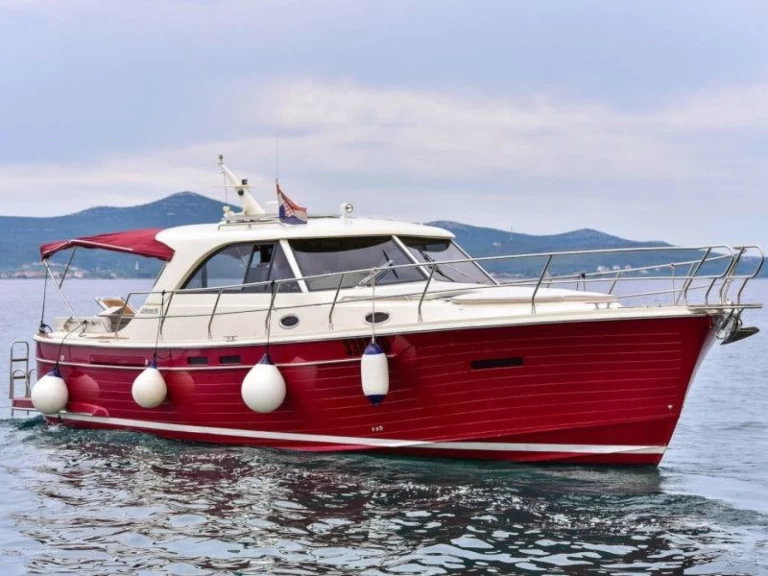 Yacht hire Zadar cheap ADRIANA 44