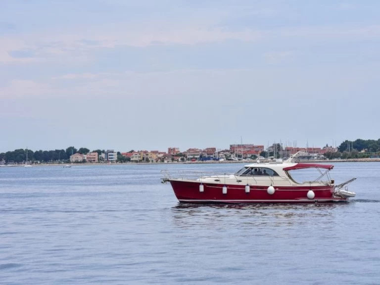 Motorboat hire in Zadar - Sas Vektor ADRIANA 44