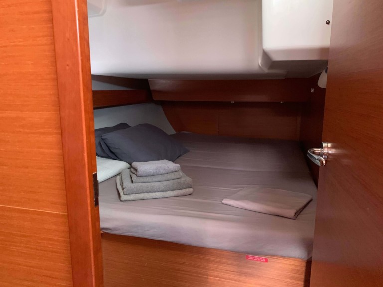 Yacht hire Lávrio cheap Dufour 460 Grand Large