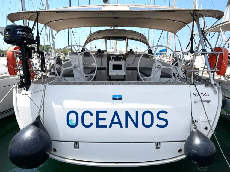 Hire a Bavaria Cruiser 46 Lávrio